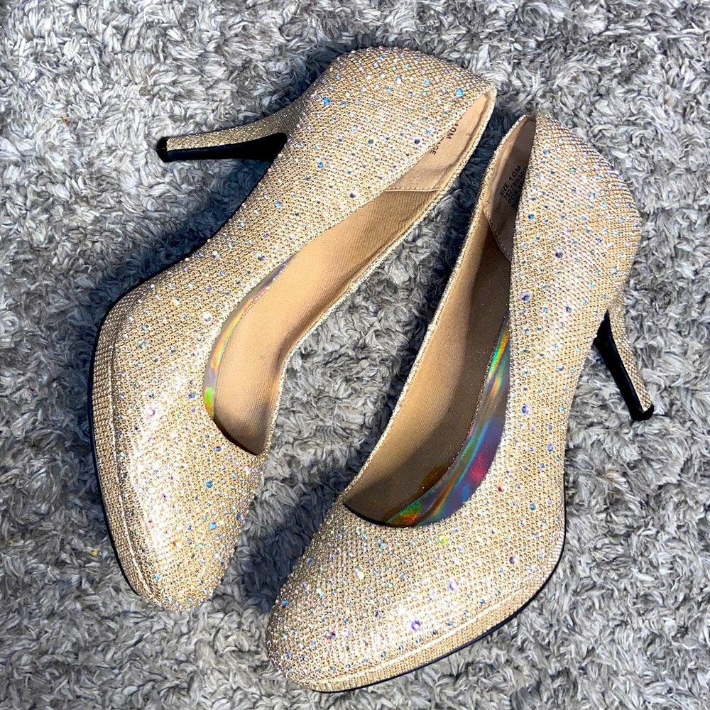 Silver Slipper